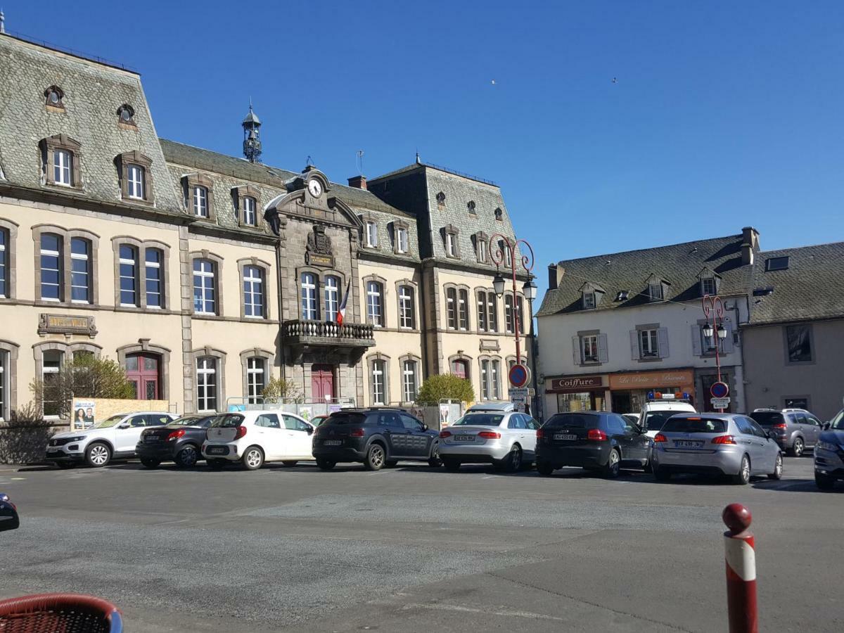 Relais Des Castors Bed and Breakfast Murat  Eksteriør billede